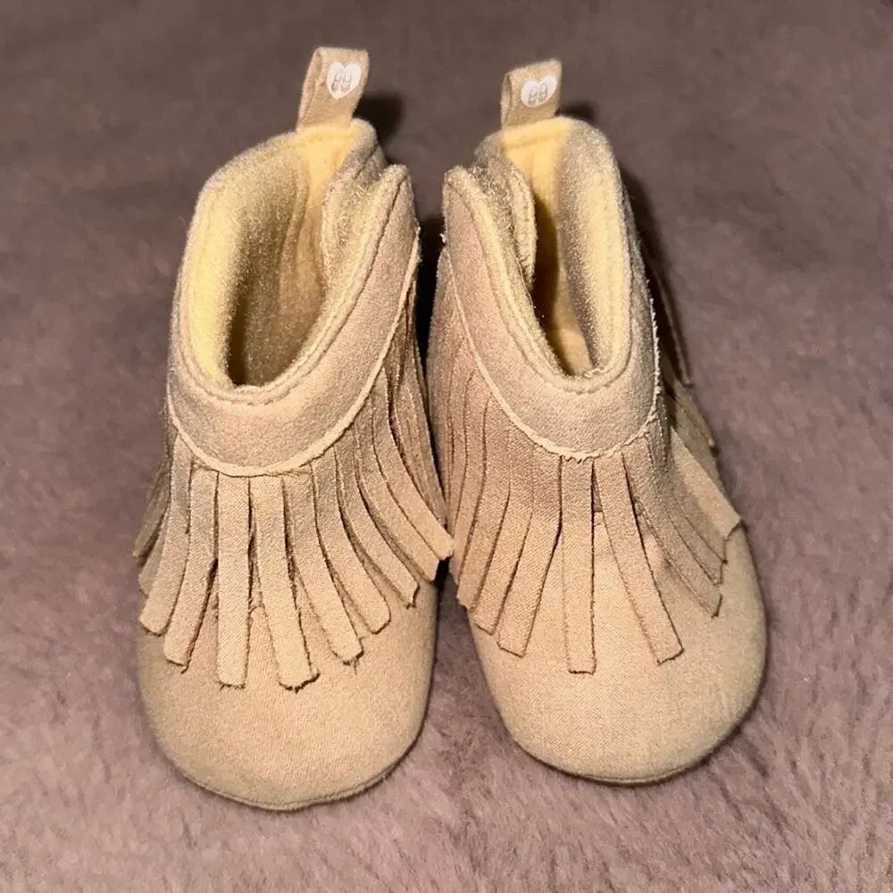 Stepping Stones Moccasins NWOT
